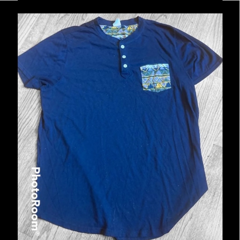 Hollister short sleeve top xl junior